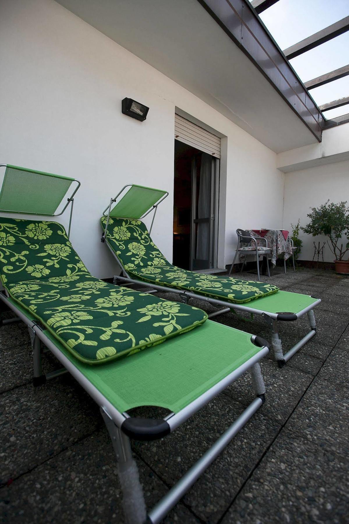 Hotel Rainero Асти Экстерьер фото